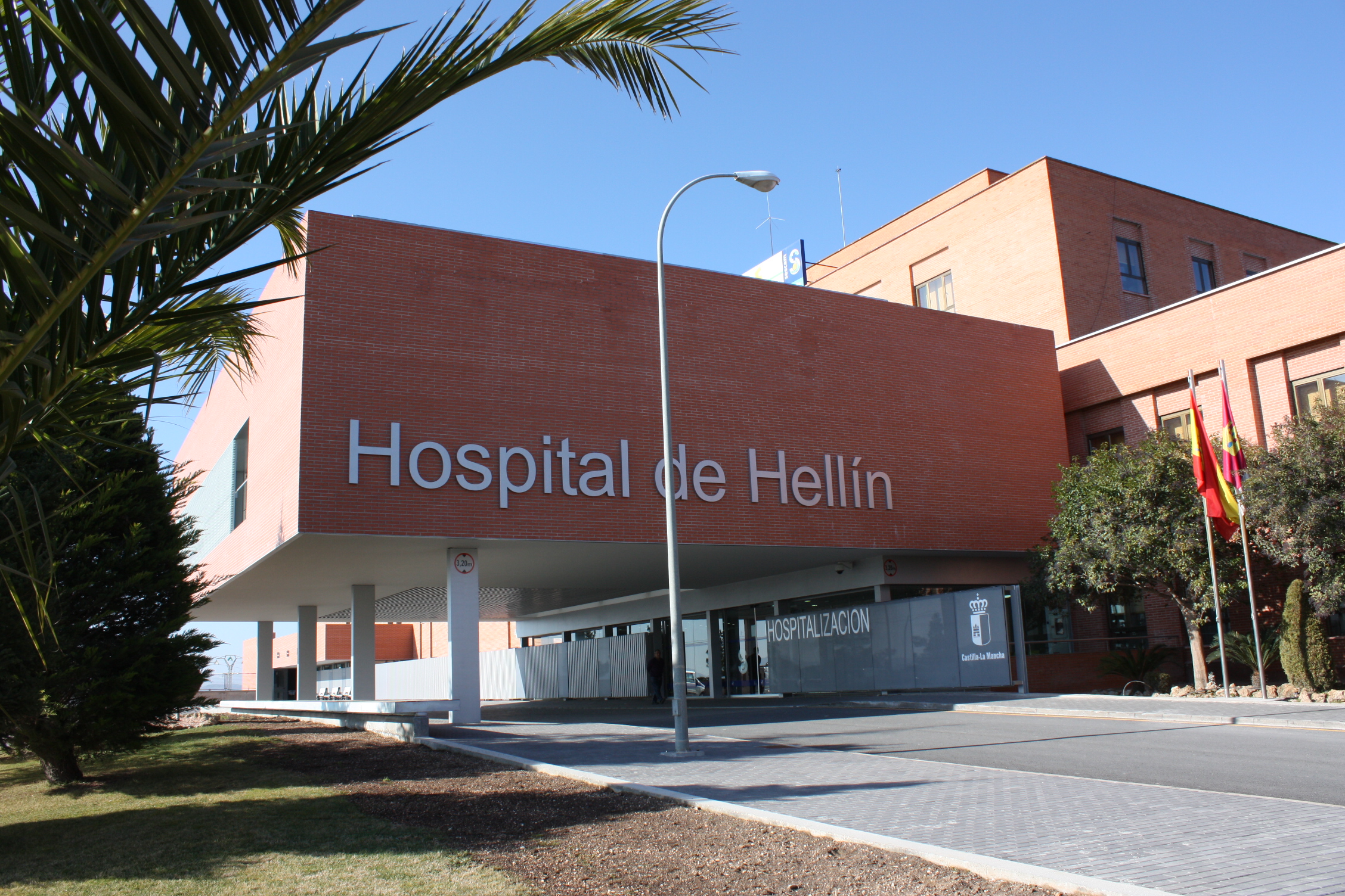 Fachada del hospital de Hellín